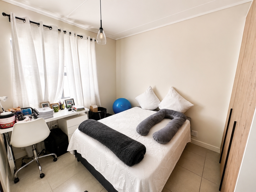 To Let 2 Bedroom Property for Rent in Atlantic Hills Western Cape